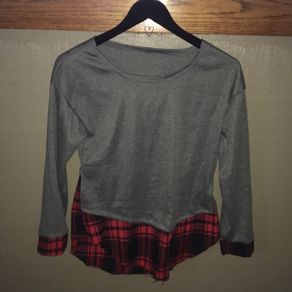 Round Neck Long Sleeve Plaid Panel Knit Tee Shirt